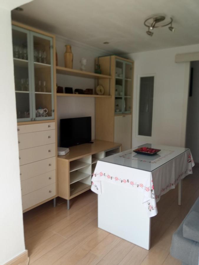Habitación Individual En Apartamento Compartido Con La Anfitriona Sevilla Exterior foto